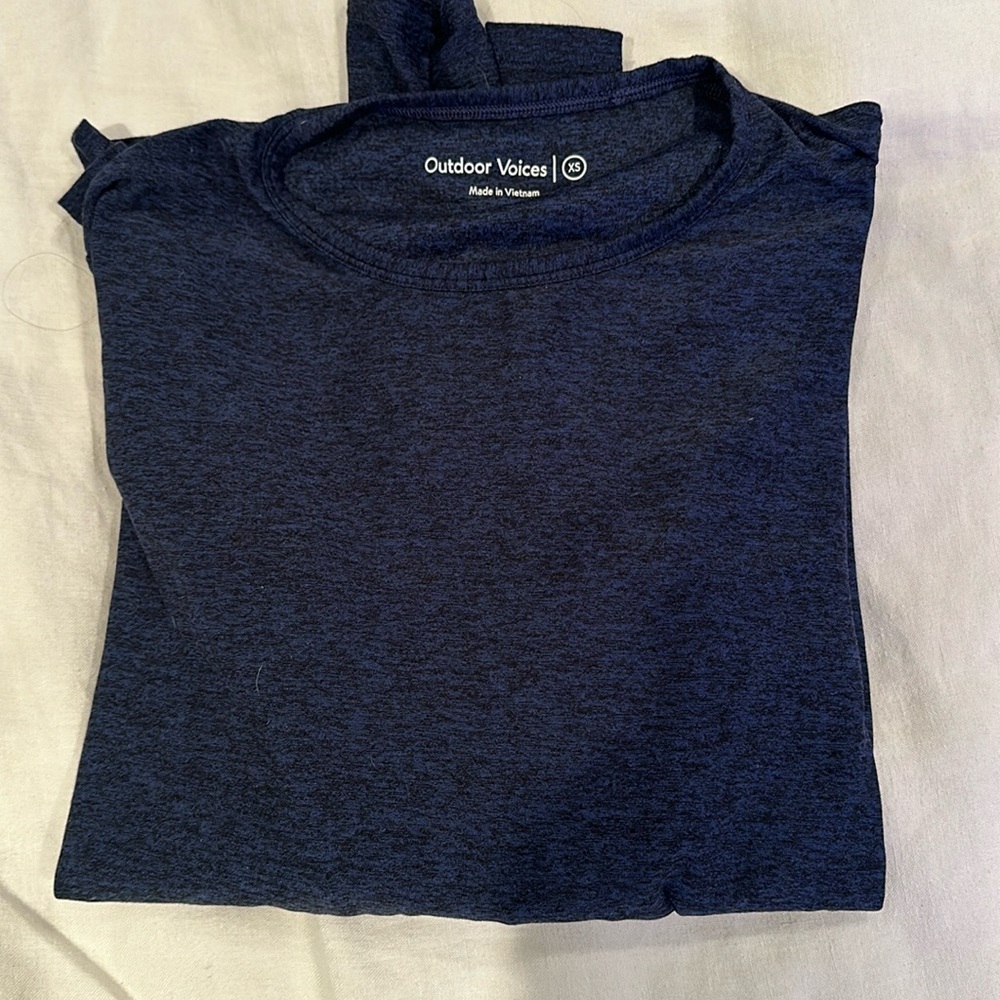 Outdoor voices cloudknit long sleeve tee, size XS